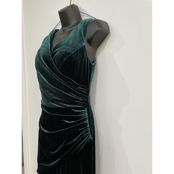 Revelry Size 6 Dawson Velvet Ruched Full Length Maxi Gown Emerald Green Dress - Picture 5 of 14